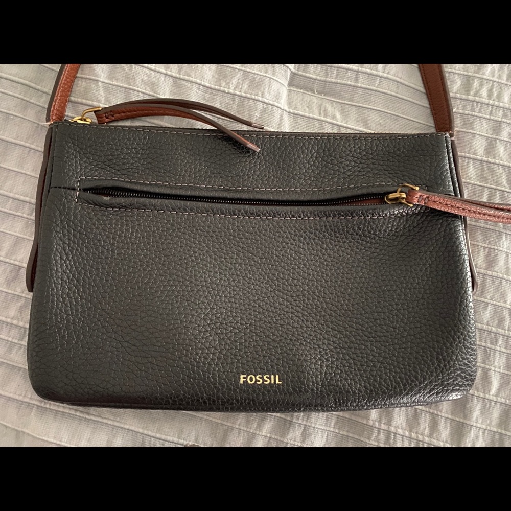 Fossil leather crossbody/side purse